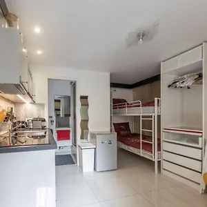 A Et Désinfection Rigoureux Du Logis Paris
